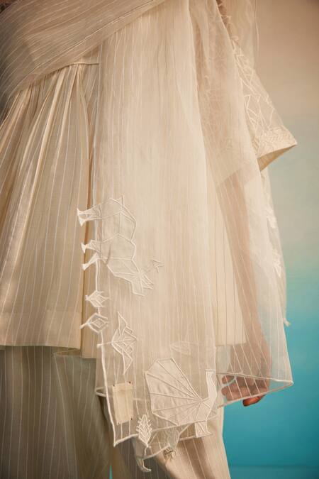 Ahmev_Ivory Organza, Chanderi Embroidery Kessho Applique Dupatta _Online_at_Aza_Fashions