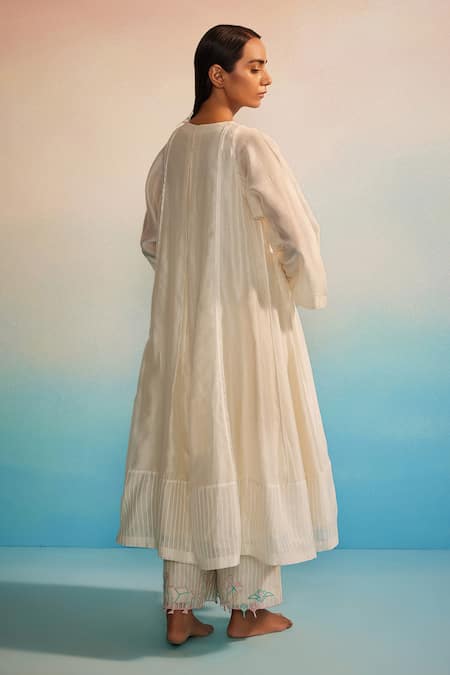 Ahmev Ivory Chanderi Panelled Kurta 