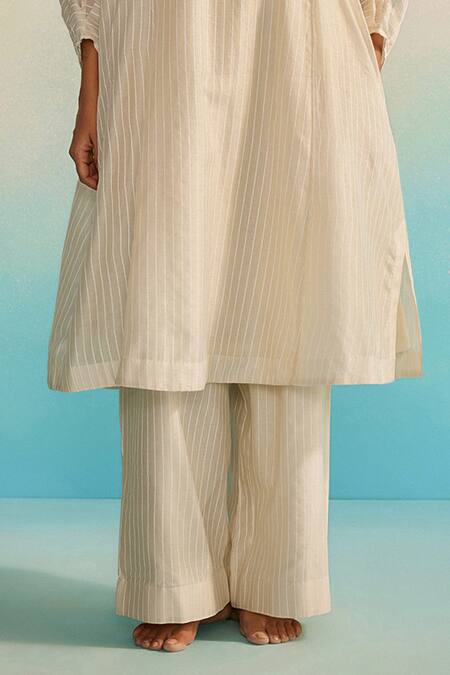 Buy_Ahmev_Ivory , , Round Neck Iki Dolman Kurta Set _Online_at_Aza_Fashions