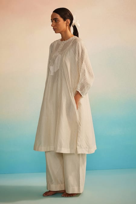 Buy_Ahmev_Ivory , , Round Neck Iki Dolman Kurta Set 