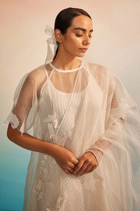Buy_Ahmev_Ivory Chanderi, Cotton, Organza Embroidery Round Neck Yuugen Kurta Set 