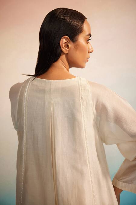 Ahmev_Ivory Chanderi, Cotton Round Neck Midori Panelled Kurta Set _Online_at_Aza_Fashions