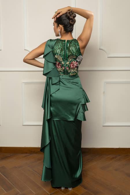 Isha Regalia Bottle Green Drape Saree Set 