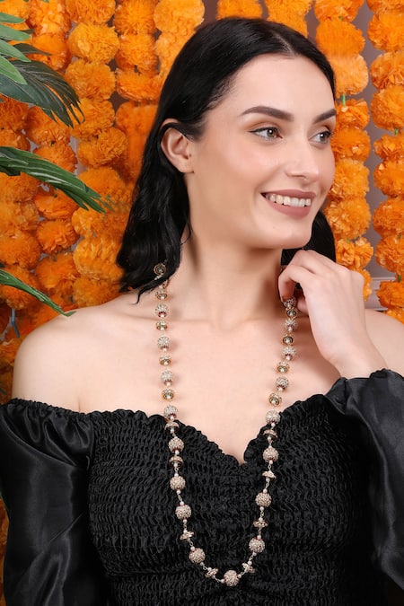 Queens Jewels_Gold Plated Timeless Single-line Necklace _at_Aza_Fashions