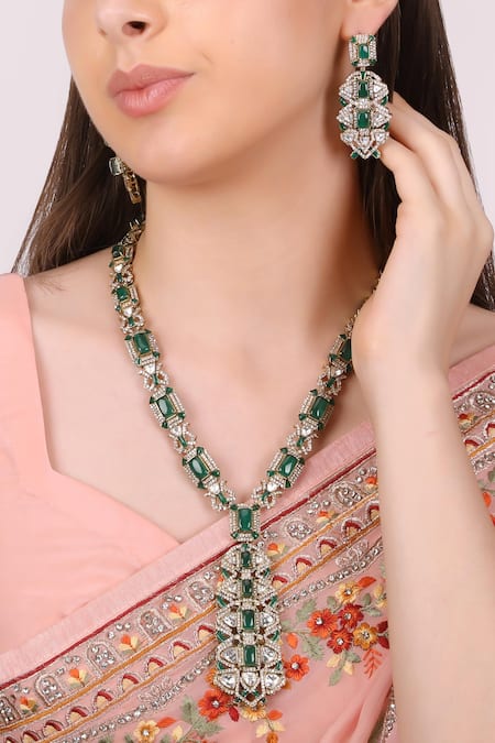 Shop_Queens Jewels_Green Emerald Kundan Necklace And Earring Set _Online_at_Aza_Fashions