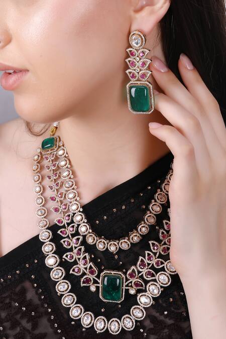 Buy Queens Jewels Green Stones, Crystals, Queen Vic Emerald And Ruby Kundan Set Buy_Queens Jewels_Green Stones, Crystals, Queen Vic Emerald And Ruby Kundan Set
