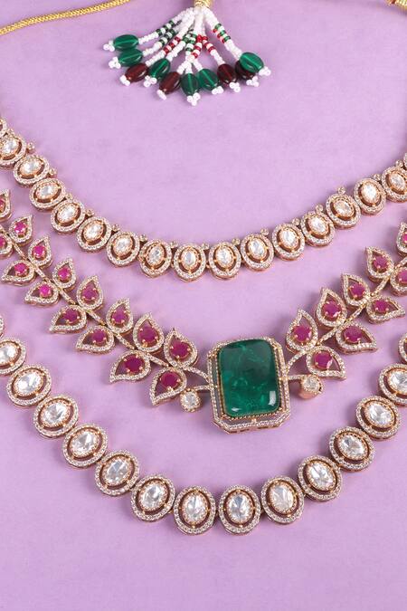 Shop Queens Jewels Green Stones, Crystals, Queen Vic Emerald And Ruby Kundan Set Shop_Queens Jewels_Green Stones, Crystals, Queen Vic Emerald And Ruby Kundan Set