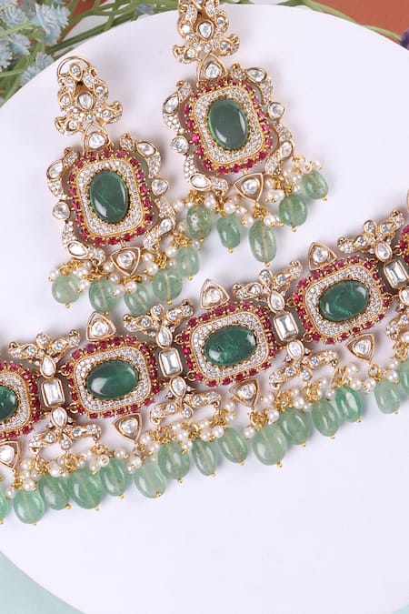 Queens Jewels Noor Kundan Choker Set With Beads 