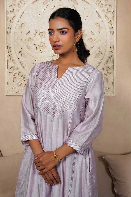 Buy_Taro_Lavender Chanderi, Cotton Split V-neck Kurta Set _Online_at_Aza_Fashions