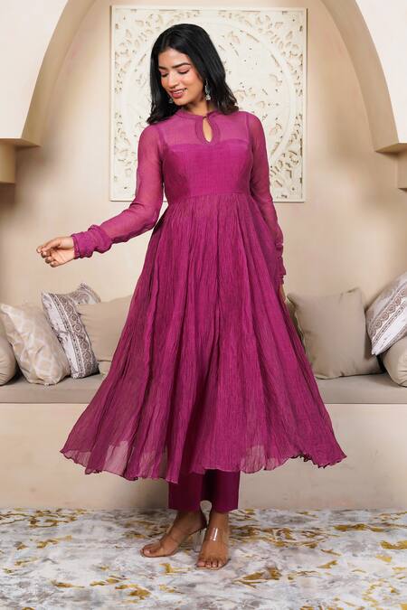 Taro Burgundy Cotton Keyhole Neck Crushed Anarkali Set Online at Aza Fashions Taro_Burgundy Cotton Keyhole Neck Crushed Anarkali Set _Online_at_Aza_Fashions