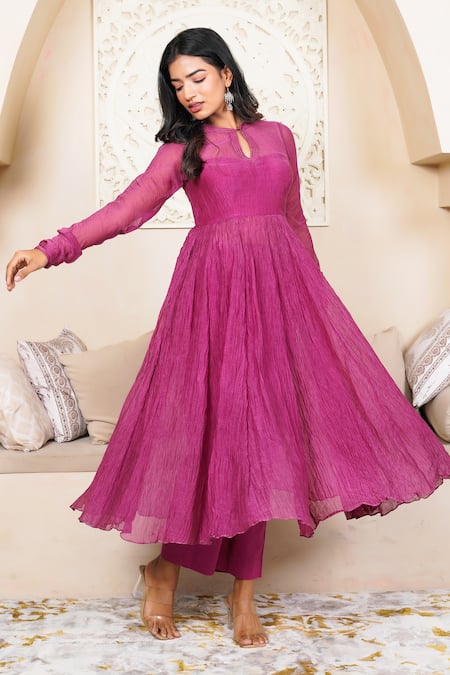 Buy Taro Burgundy Cotton Keyhole Neck Crushed Anarkali Set Online at Aza Fashions Buy_Taro_Burgundy Cotton Keyhole Neck Crushed Anarkali Set _Online_at_Aza_Fashions