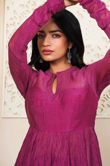 Buy Taro Burgundy Cotton Keyhole Neck Crushed Anarkali Set Buy_Taro_Burgundy Cotton Keyhole Neck Crushed Anarkali Set