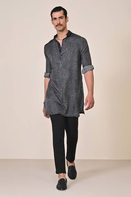 S&N By Shantnu Nikhil Gray Silk, Twill Crystals Grey Leopard Print Kurta 