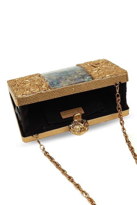 Buy_The Tan Clan_Gold Riddhi Brass Clutch 