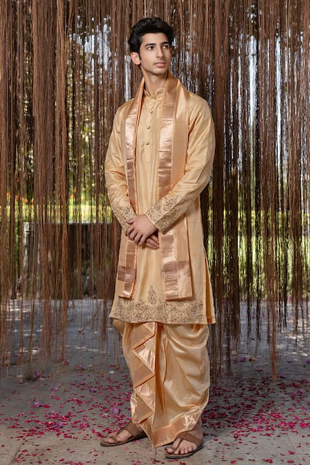 Hilo Design Brown Embroidery Tan Kanjivaram Hand Pattu Set 