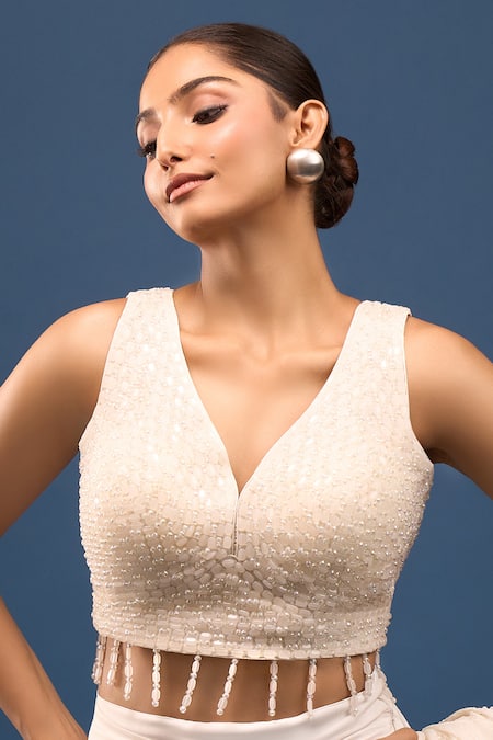 Samyukta Singhania_White Silk Beads V-neck Padded Blouse _at_Aza_Fashions