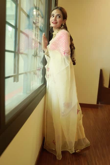 Ruar India Cream Organza Silk Saree With Blouse 