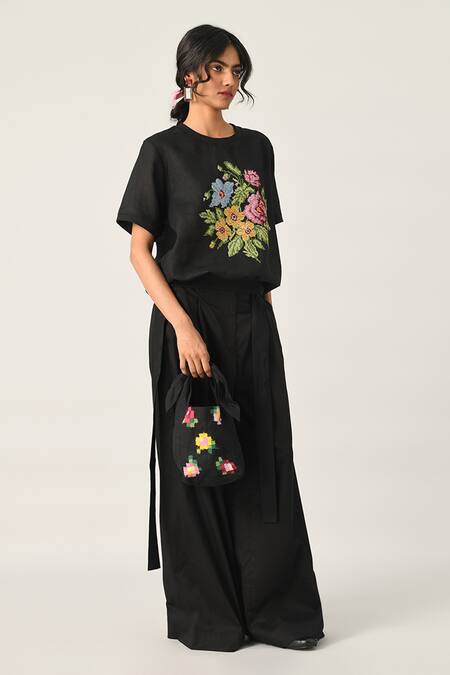 Buy Payal Pratap Black Linen Embroidery Round Neck Top Online at Aza Fashions Buy_Payal Pratap_Black Linen Embroidery Round Neck Top _Online_at_Aza_Fashions