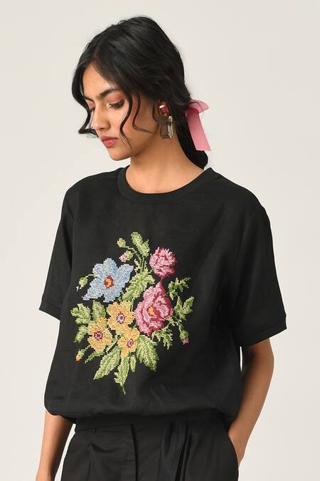 Shop Payal Pratap Black Linen Embroidery Round Neck Top Online at Aza Fashions Shop_Payal Pratap_Black Linen Embroidery Round Neck Top _Online_at_Aza_Fashions