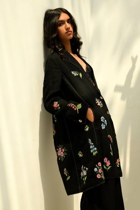 Payal Pratap Black Linen Embroidery Notched Neck Carmagnole Jacket Online at Aza Fashions Payal Pratap_Black Linen Embroidery Notched Neck Carmagnole Jacket _Online_at_Aza_Fashions