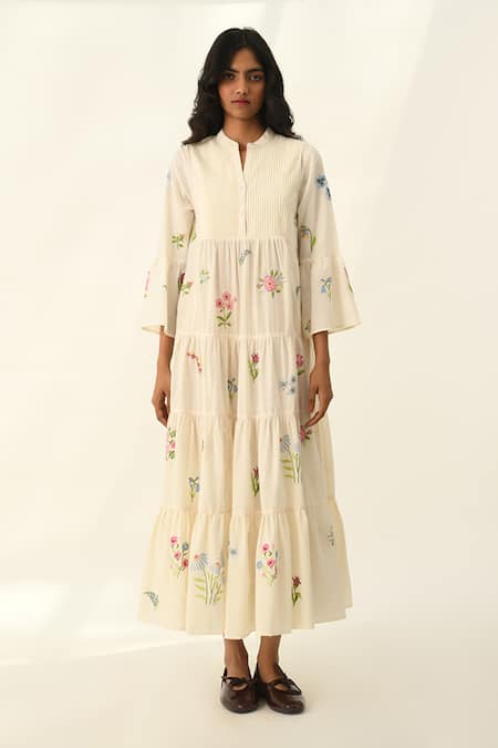 Payal Pratap Ivory Handloom Cotton Embroidery V-neck Corymbifera Dress