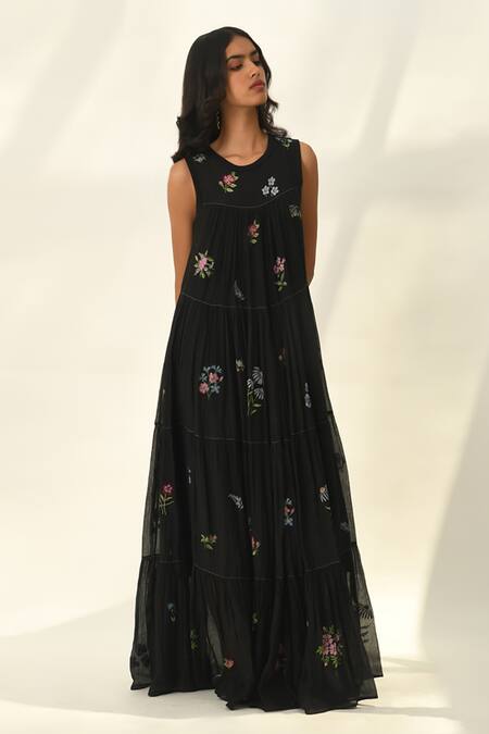 Payal Pratap Black Cotton, Silk Embroidery Round Neck Glabrifolia Dress Online at Aza Fashions Payal Pratap_Black Cotton, Silk Embroidery Round Neck Glabrifolia Dress _Online_at_Aza_Fashions