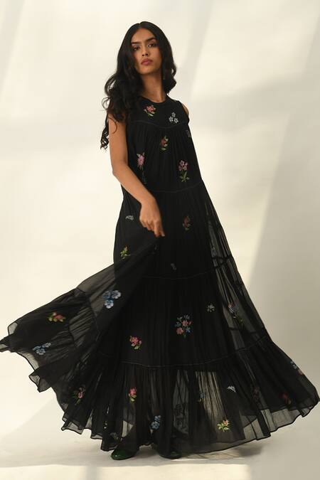 Payal Pratap Black Cotton, Silk Embroidery Round Neck Glabrifolia Dress at Aza Fashions Payal Pratap_Black Cotton, Silk Embroidery Round Neck Glabrifolia Dress _at_Aza_Fashions
