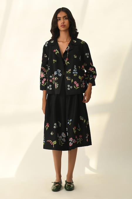 Payal Pratap Black Viscose, Linen Embroidery Round Neck Stellata Cross Stitch Jacket 