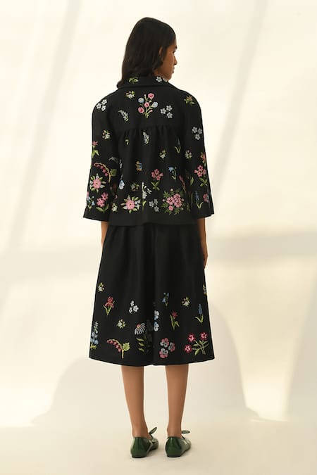 Shop Payal Pratap Black Viscose, Linen Embroidery Round Neck Stellata Cross Stitch Jacket at Aza Fashions Shop_Payal Pratap_Black Viscose, Linen Embroidery Round Neck Stellata Cross Stitch Jacket _at_Aza_Fashions