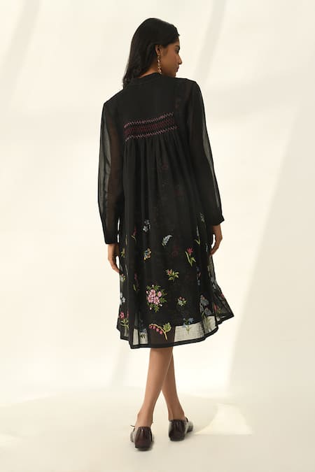 Shop Payal Pratap Black Cotton, Silk Embroidery V-neck Cross-stitch Tunic Dress at Aza Fashions Shop_Payal Pratap_Black Cotton, Silk Embroidery V-neck Cross-stitch Tunic Dress _at_Aza_Fashions