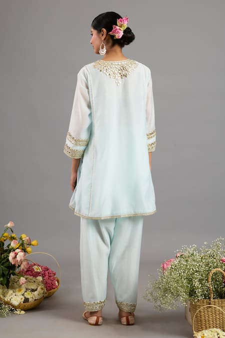saina kapoor Designer Chanderi Kurta Set 