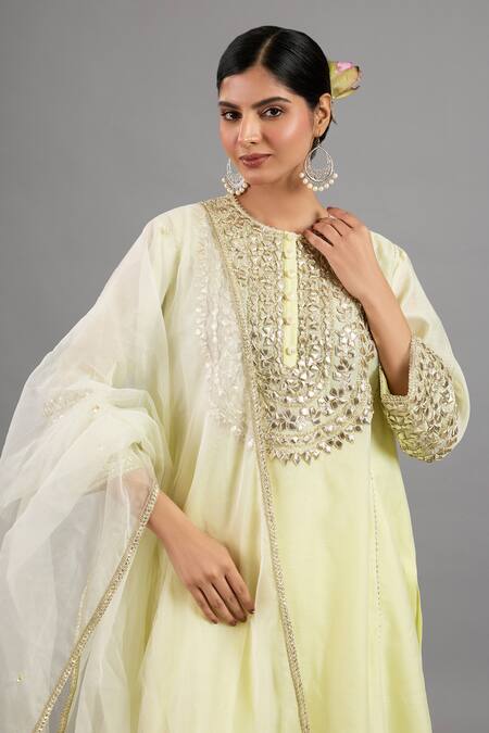 Buy saina kapoor Yellow Chanderi, Organza Sequins, Embroidery Round Neck Kurta Set With Dupatta Online at Aza Fashions Buy_saina kapoor_Yellow Chanderi, Organza Sequins, Embroidery Round Neck Kurta Set With Dupatta _Online_at_Aza_Fashions