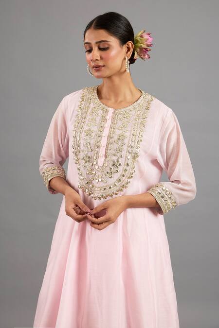 Shop saina kapoor Pink Chanderi, Organza Sequins, Embroidery Round Neck Baby Kurta Set Online at Aza Fashions Shop_saina kapoor_Pink Chanderi, Organza Sequins, Embroidery Round Neck Baby Kurta Set _Online_at_Aza_Fashions