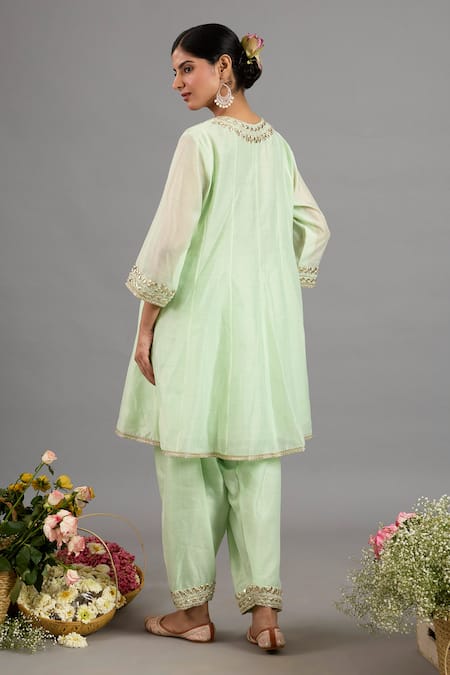 Shop saina kapoor Green Chanderi, Organza Embroidery Round Neck Designer Kurta Set at Aza Fashions Shop_saina kapoor_Green Chanderi, Organza Embroidery Round Neck Designer Kurta Set _at_Aza_Fashions