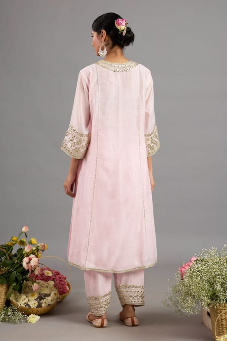 Shop saina kapoor Pink Chanderi, Organza Embroidery, Sequins Round Neck Baby Kurta Set at Aza Fashions Shop_saina kapoor_Pink Chanderi, Organza Embroidery, Sequins Round Neck Baby Kurta Set _at_Aza_Fashions