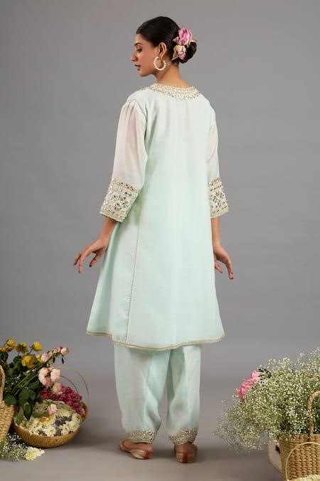saina kapoor Green Chanderi, Organza Embroidery, Beads Round Neck Mint Kurta Set Online at Aza Fashions saina kapoor_Green Chanderi, Organza Embroidery, Beads Round Neck Mint Kurta Set _Online_at_Aza_Fashions