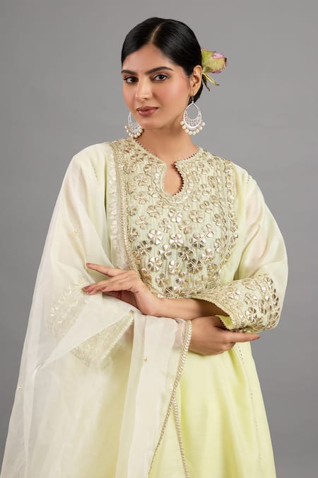 Buy saina kapoor Yellow Chanderi, Organza Embroidery Keyhole Neck Kurta Set Online at Aza Fashions Buy_saina kapoor_Yellow Chanderi, Organza Embroidery Keyhole Neck Kurta Set _Online_at_Aza_Fashions
