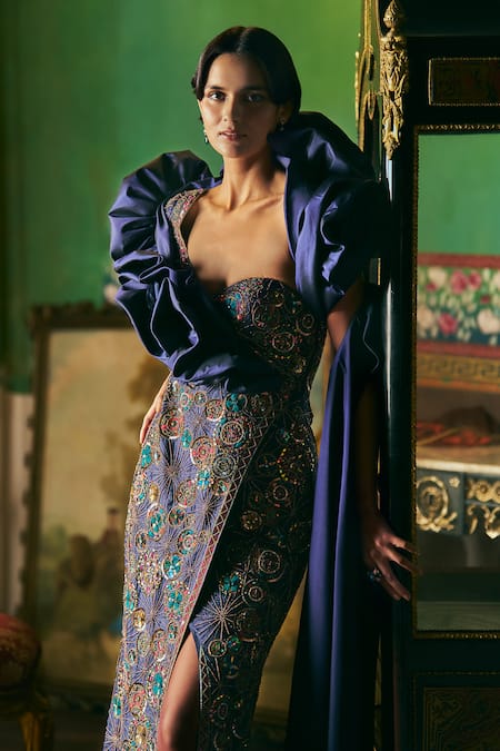 Supria Munjal_Navy Silk Embroidery Sweetheart Neck Blue Designer Gown _Online_at_Aza_Fashions