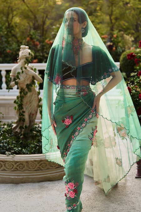 Supria Munjal Green Ombre Crinkled Silk Saree Set 