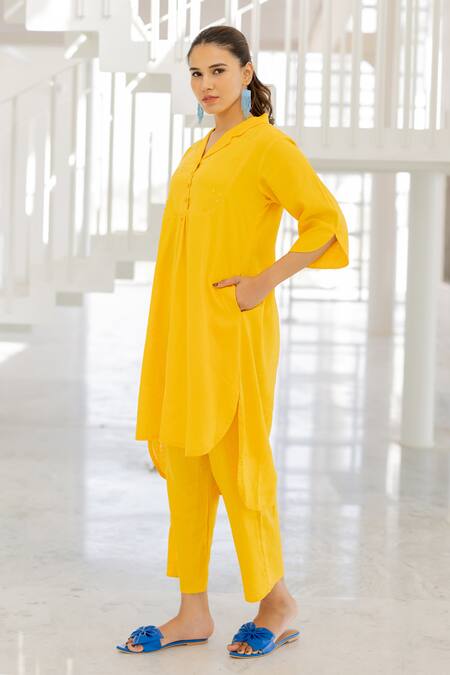 Silai Studio Yellow Linen, Viscose Embroidery Collared Sunflower Tunic Set at Aza Fashions Silai Studio_Yellow Linen, Viscose Embroidery Collared Sunflower Tunic Set _at_Aza_Fashions