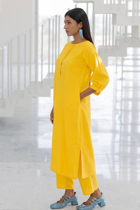 Buy Silai Studio Yellow Linen, Viscose Round Neck Sunflower Kurta Set Buy_Silai Studio_Yellow Linen, Viscose Round Neck Sunflower Kurta Set