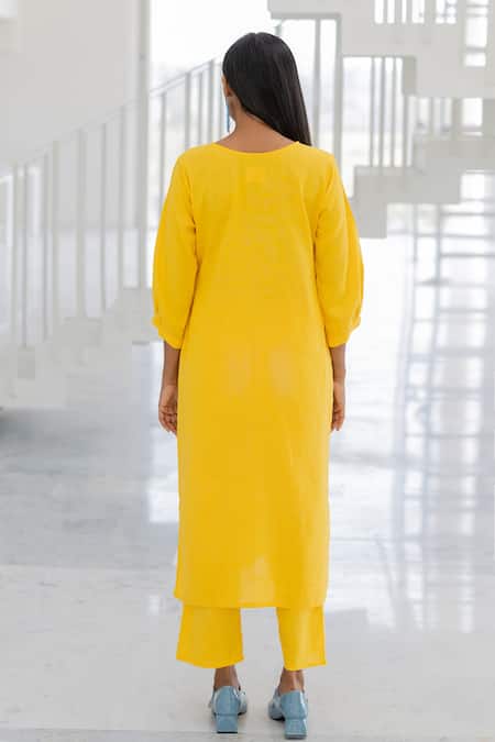 Shop Silai Studio Yellow Linen, Viscose Round Neck Sunflower Kurta at Aza Fashions Shop_Silai Studio_Yellow Linen, Viscose Round Neck Sunflower Kurta _at_Aza_Fashions