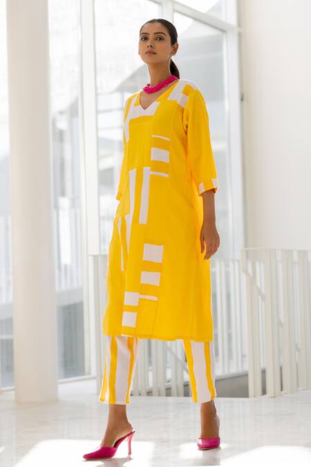 Shop Silai Studio Yellow Linen, Viscose V-neck Lemons And Candies Kurta Set Online at Aza Fashions Shop_Silai Studio_Yellow Linen, Viscose V-neck Lemons And Candies Kurta Set _Online_at_Aza_Fashions