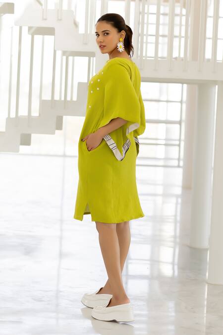 Buy Silai Studio Green Cotton V-neck Matcha Designer Dress Online at Aza Fashions Buy_Silai Studio_Green Cotton V-neck Matcha Designer Dress _Online_at_Aza_Fashions