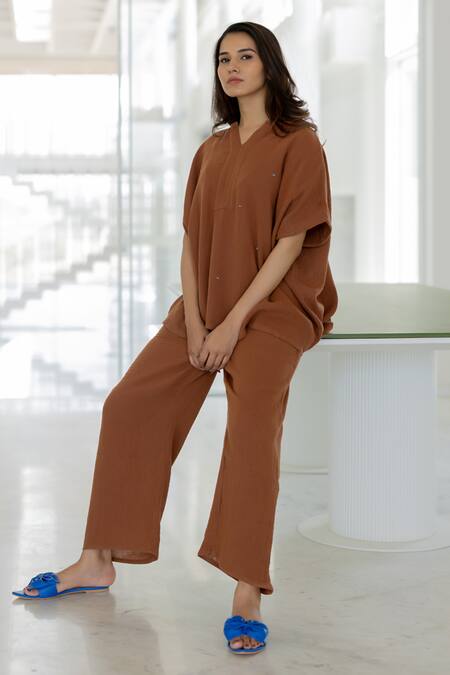 Buy Silai Studio Brown Cotton V-neck Earthbound Co-ord Pant Set Buy_Silai Studio_Brown Cotton V-neck Earthbound Co-ord Pant Set