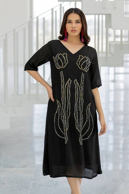 Silai Studio Black Silk, Voile Beads, Embroidery V-neck Shadow Tulips Dress at Aza Fashions Silai Studio_Black Silk, Voile Beads, Embroidery V-neck Shadow Tulips Dress _at_Aza_Fashions