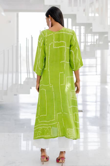 Silai Studio Terra Green Bandhej Silk Kurta Set 