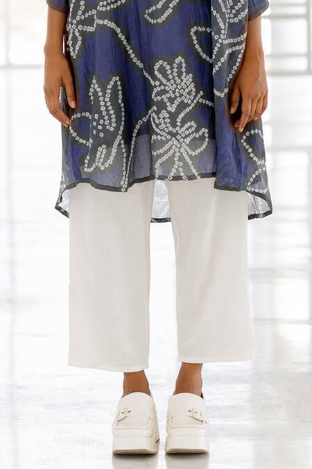 Silai Studio_Blue Chanderi Embroidery Collared Wildflower Bandhej Tunic Set _Online_at_Aza_Fashions