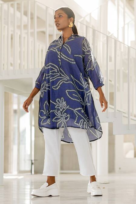 Silai Studio Blue Chanderi Embroidery Collared Wildflower Bandhej Tunic at Aza Fashions Silai Studio_Blue Chanderi Embroidery Collared Wildflower Bandhej Tunic _at_Aza_Fashions