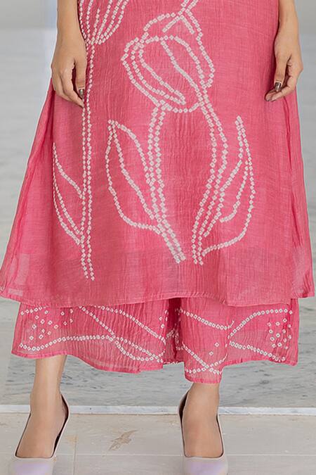 Shop_Silai Studio_Pink Chanderi Split V-neck Misty Tulips Bandhani Kurta And Pant Set 